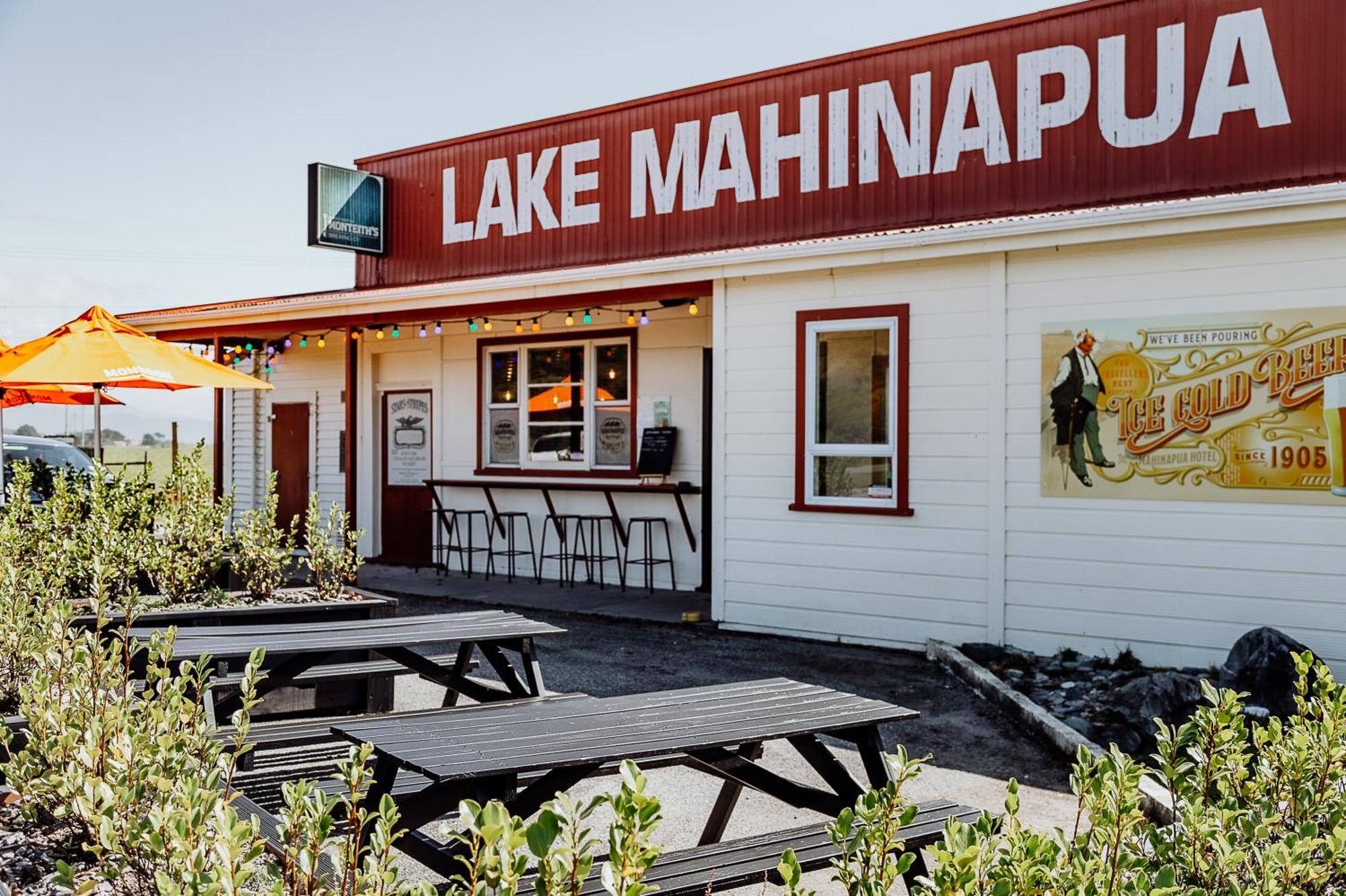 Lake Mahinapua Hotel Ruatapu Екстер'єр фото