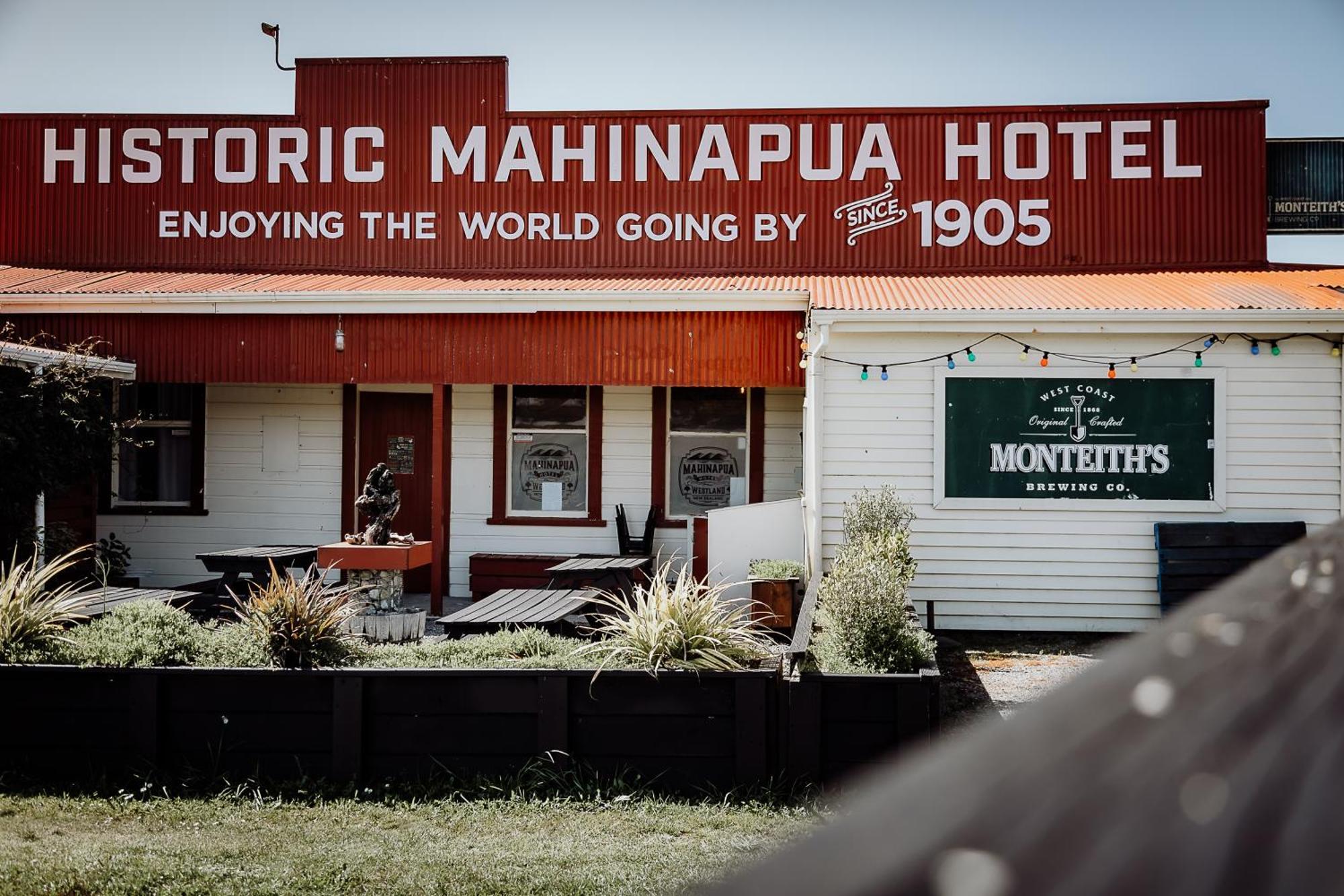 Lake Mahinapua Hotel Ruatapu Екстер'єр фото